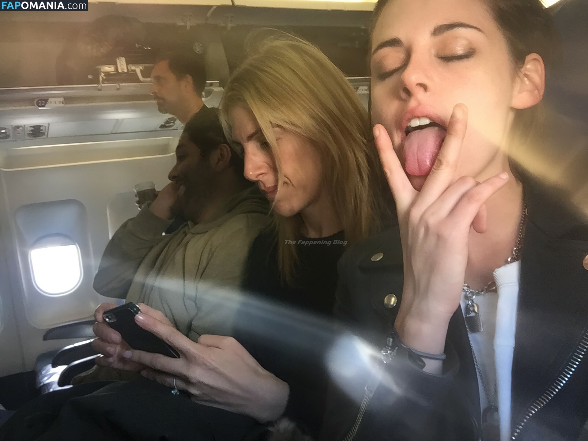 Kristen Stewart Nackt Geleaktes Foto #338