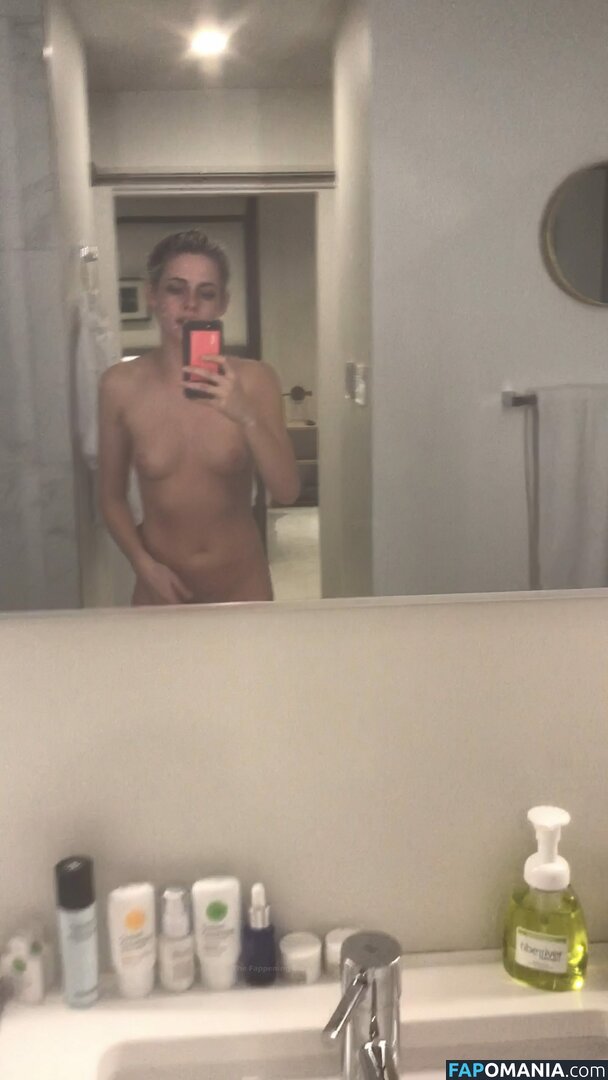 Kristen Stewart Nackt Geleaktes Foto #355