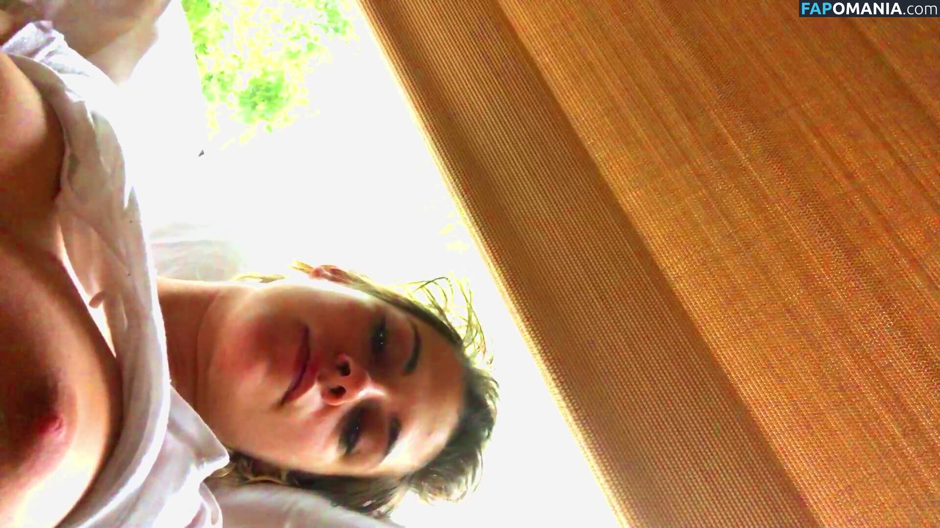Kristen Stewart Nackt Geleaktes Foto #386