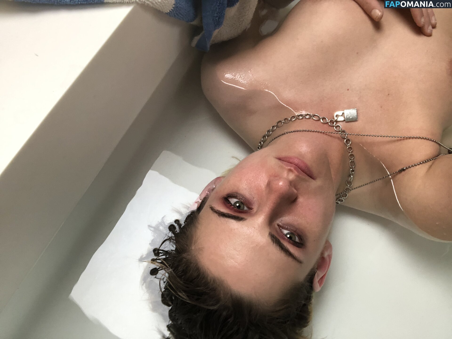Kristen Stewart Nackt Geleaktes Foto #431
