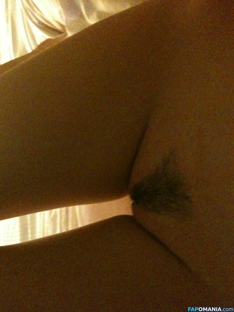 Krysten Ritter Nackt Geleaktes Foto #1