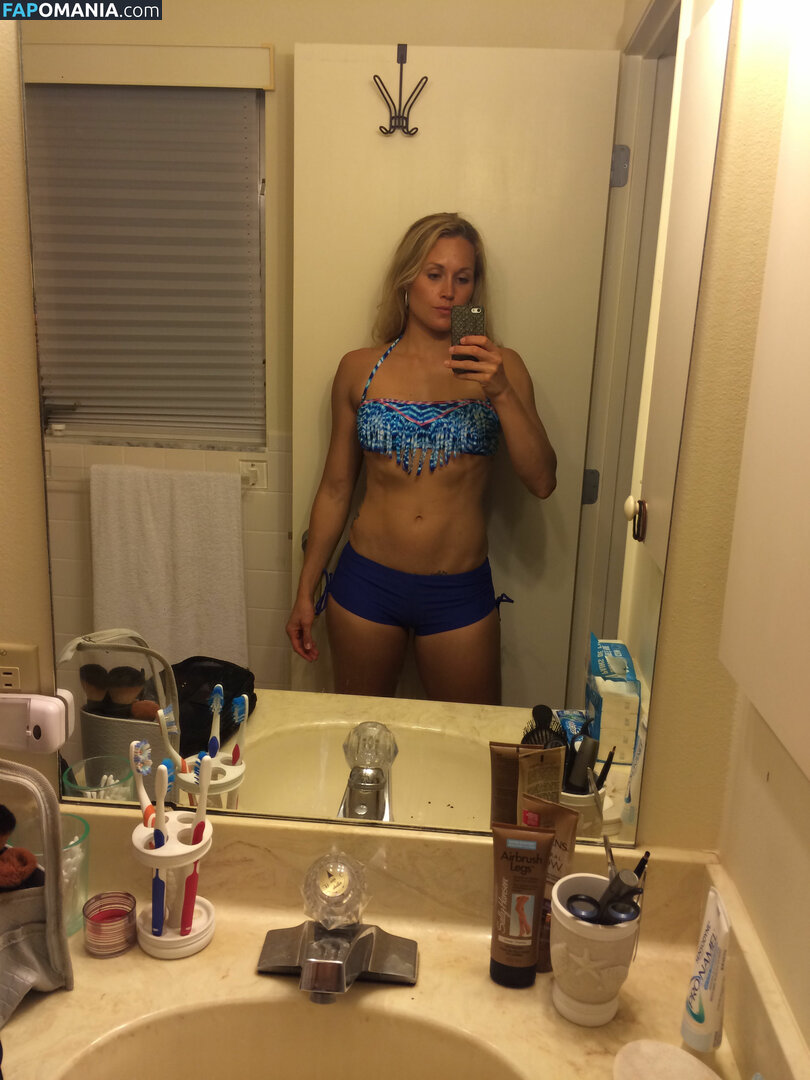 Kymberli Nance Nackt Geleaktes Foto #4