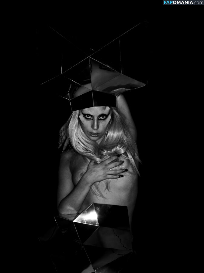 Lady Gaga Nackt Geleaktes Foto #522