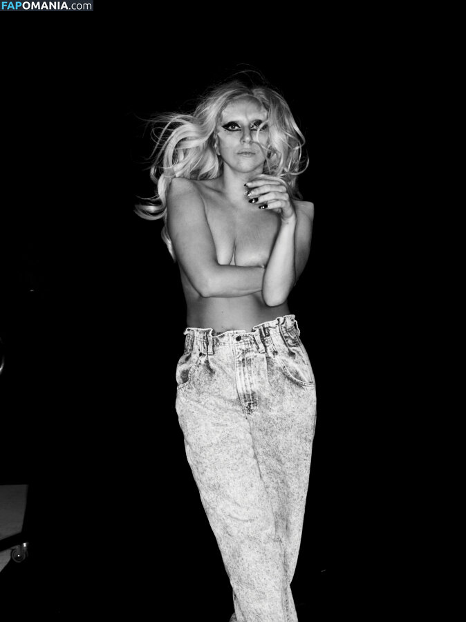 Lady Gaga Nackt Geleaktes Foto #542