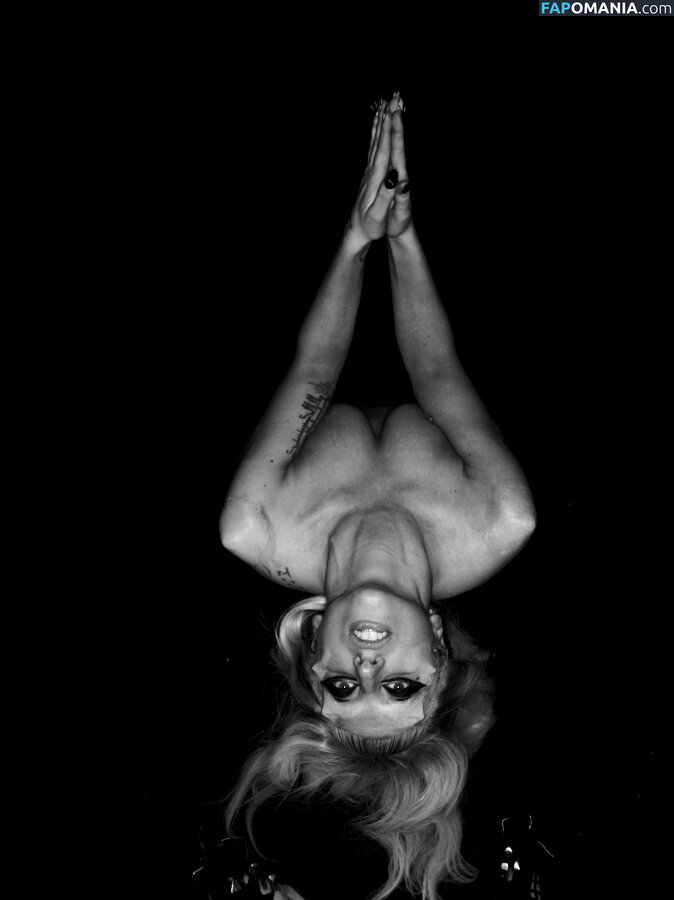 Lady Gaga Nackt Geleaktes Foto #555