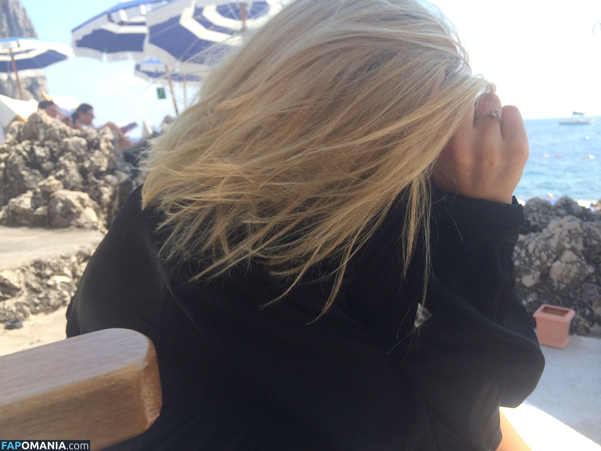 Lara Bingle Nackt Geleaktes Foto #50