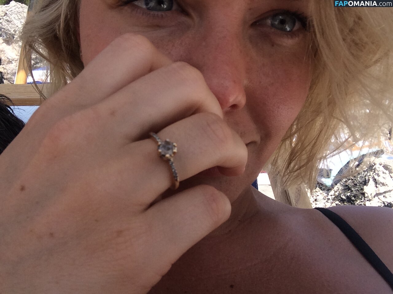 Lara Bingle Nackt Geleaktes Foto #119