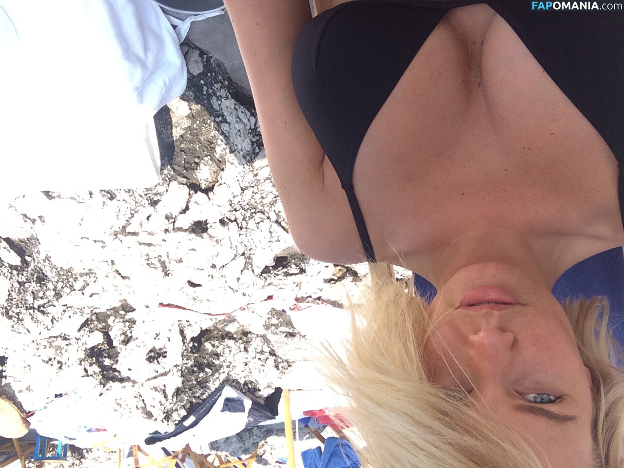 Lara Bingle Nackt Geleaktes Foto #129