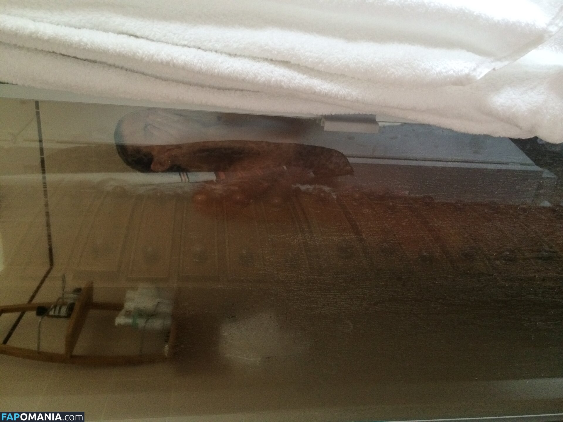 Lara Bingle Nackt Geleaktes Foto #218