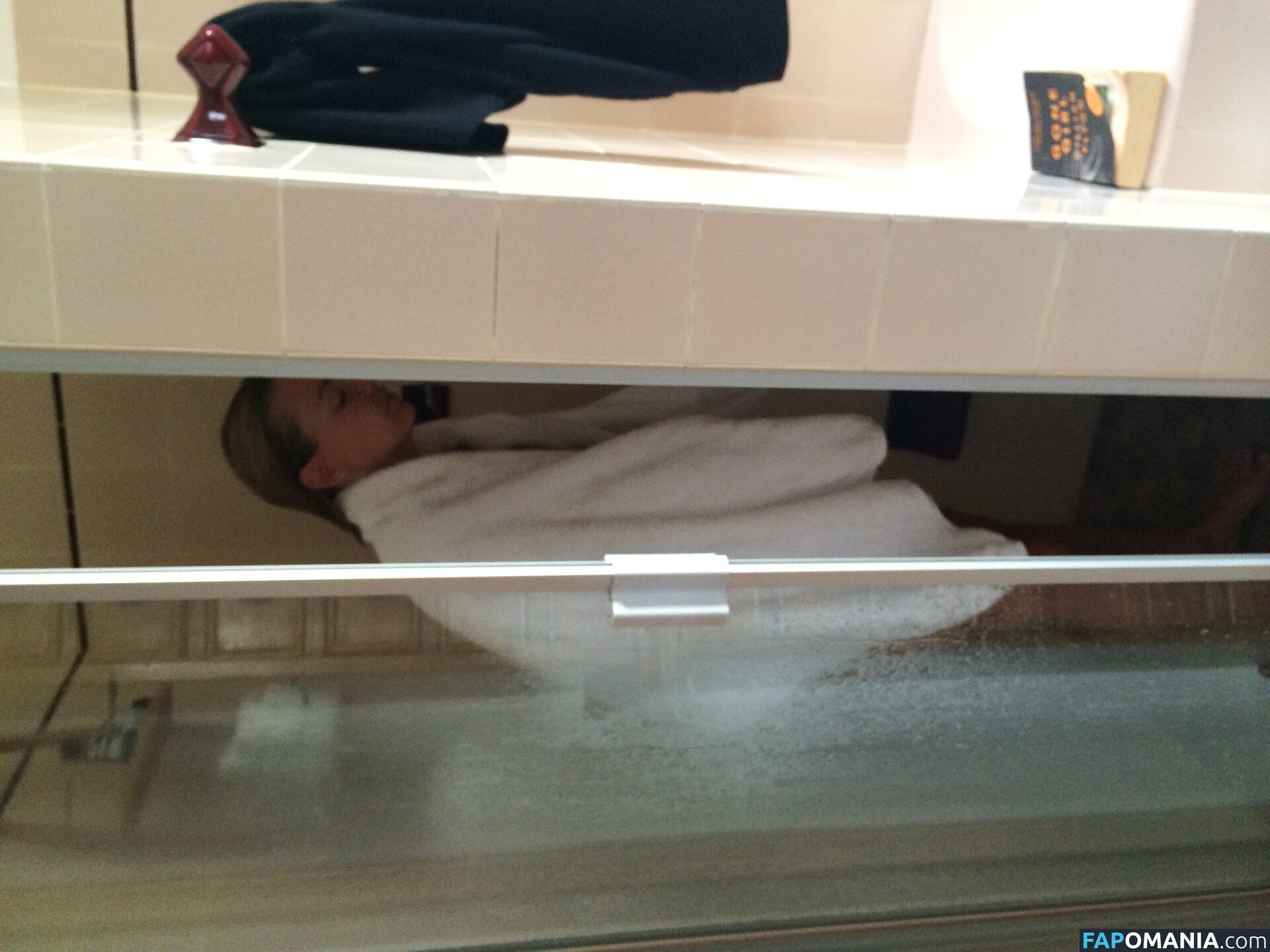 Lara Bingle Nackt Geleaktes Foto #252