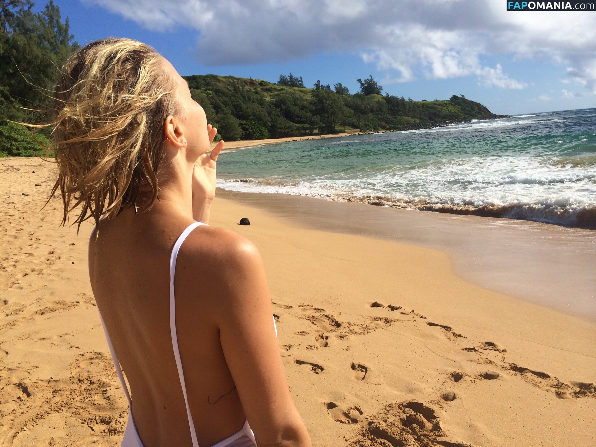 Lara Bingle Nackt Geleaktes Foto #288