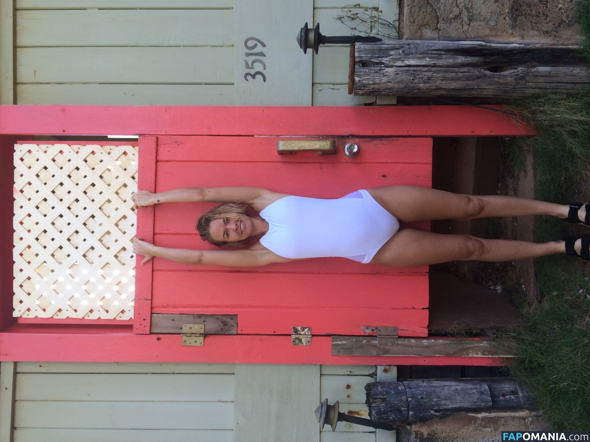 Lara Bingle Nackt Geleaktes Foto #338