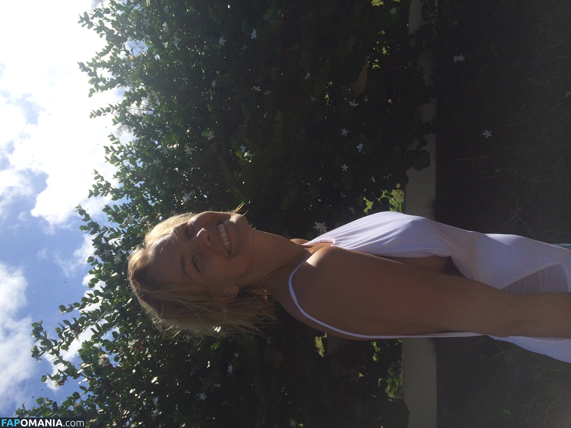 Lara Bingle Nackt Geleaktes Foto #375