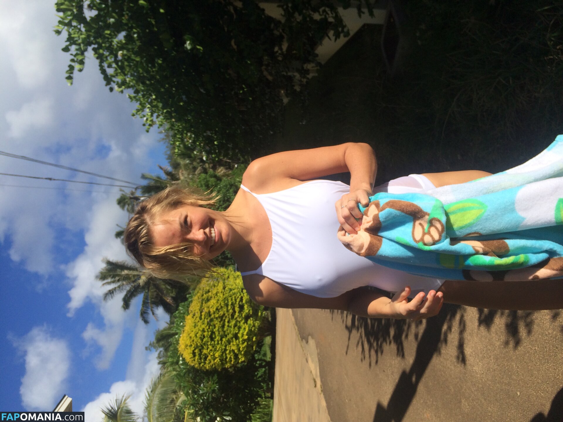 Lara Bingle Nackt Geleaktes Foto #391