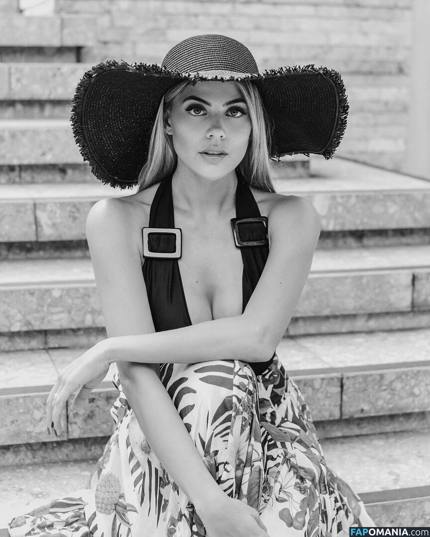 Laura Ortega Nackt Geleaktes Foto #13