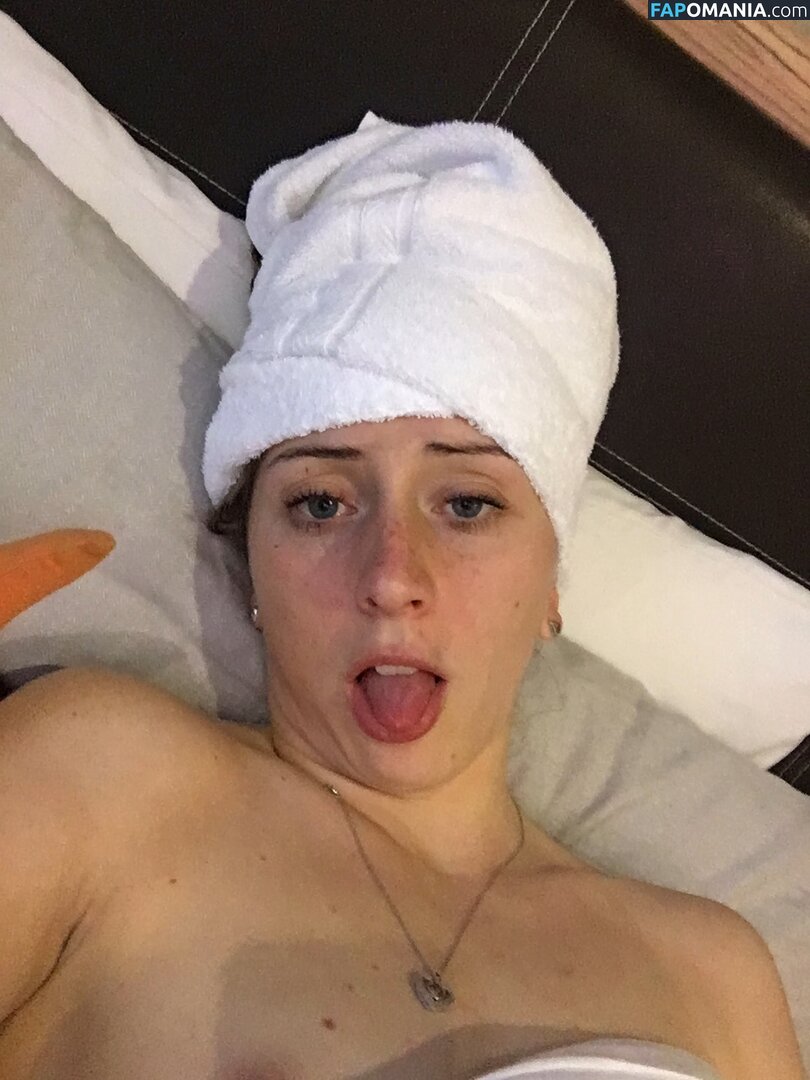 Laura Trott Nackt Geleaktes Foto #15