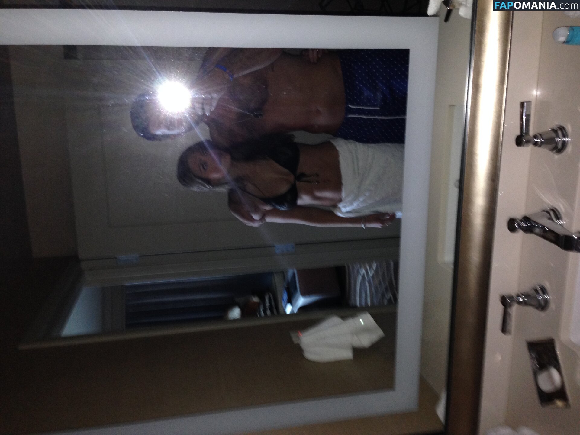 Lauren Russell Nackt Geleaktes Foto #35