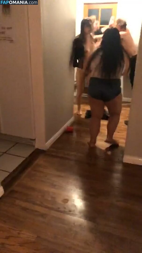 Lia Marie Johnson Nackt Geleaktes Foto #4