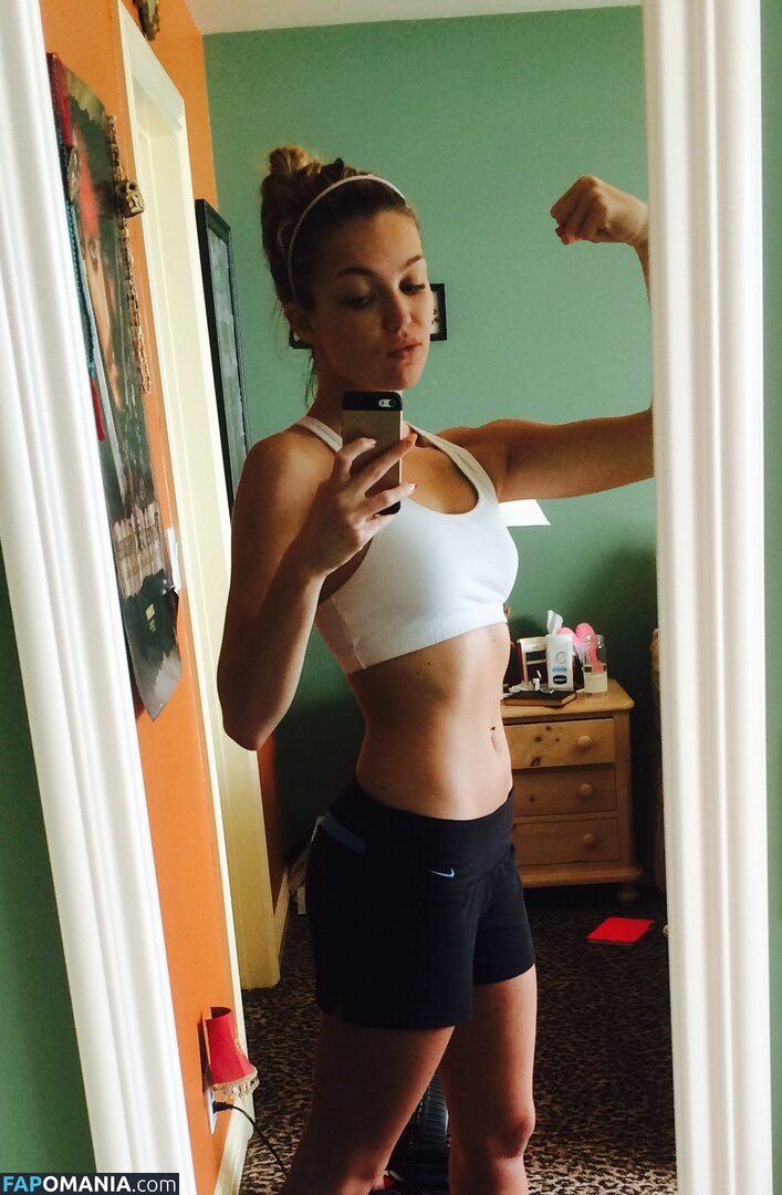 Lili Simmons Nackt Geleaktes Foto #25