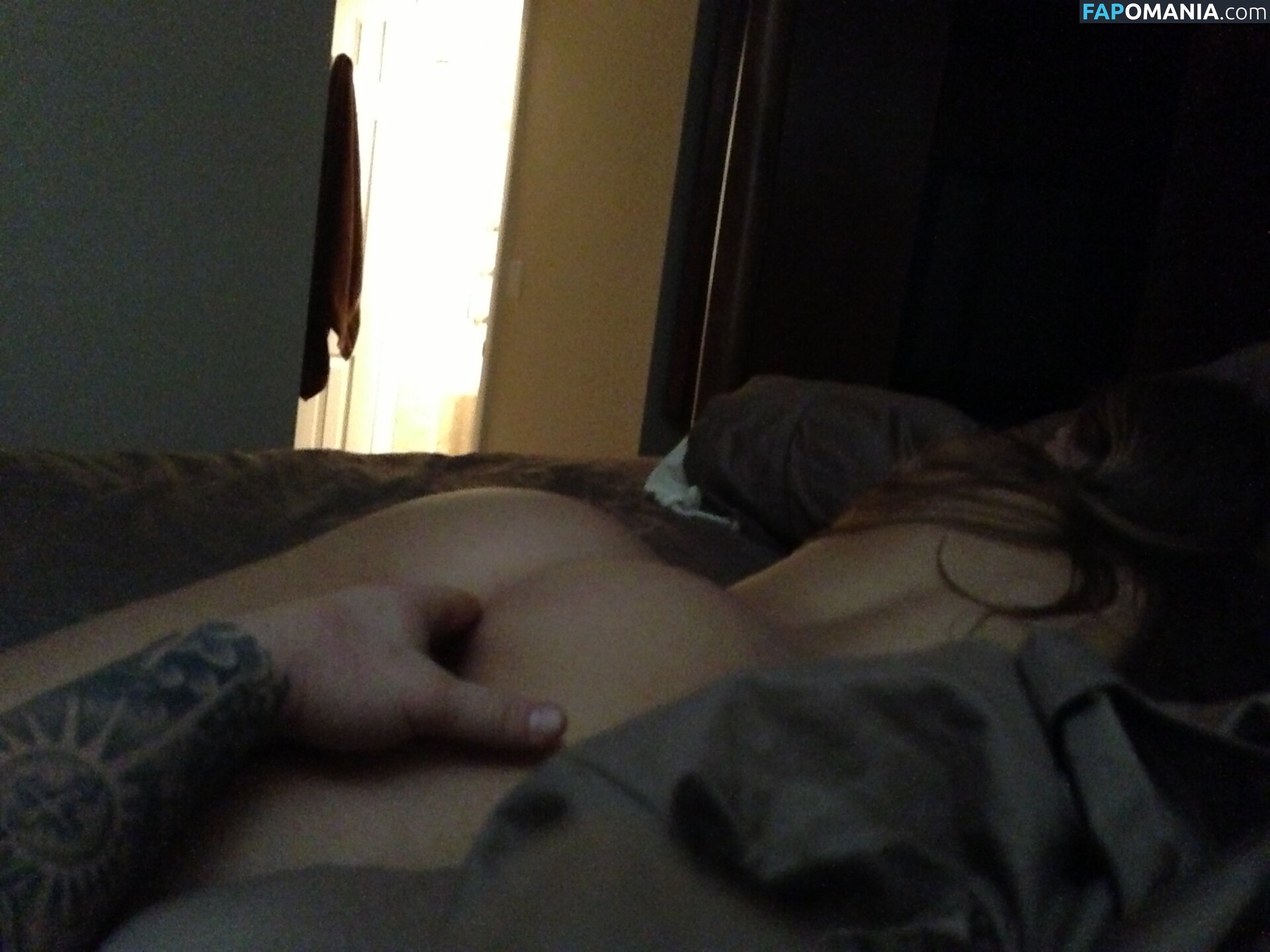 Lindsay Clubine Nackt Geleaktes Foto #6