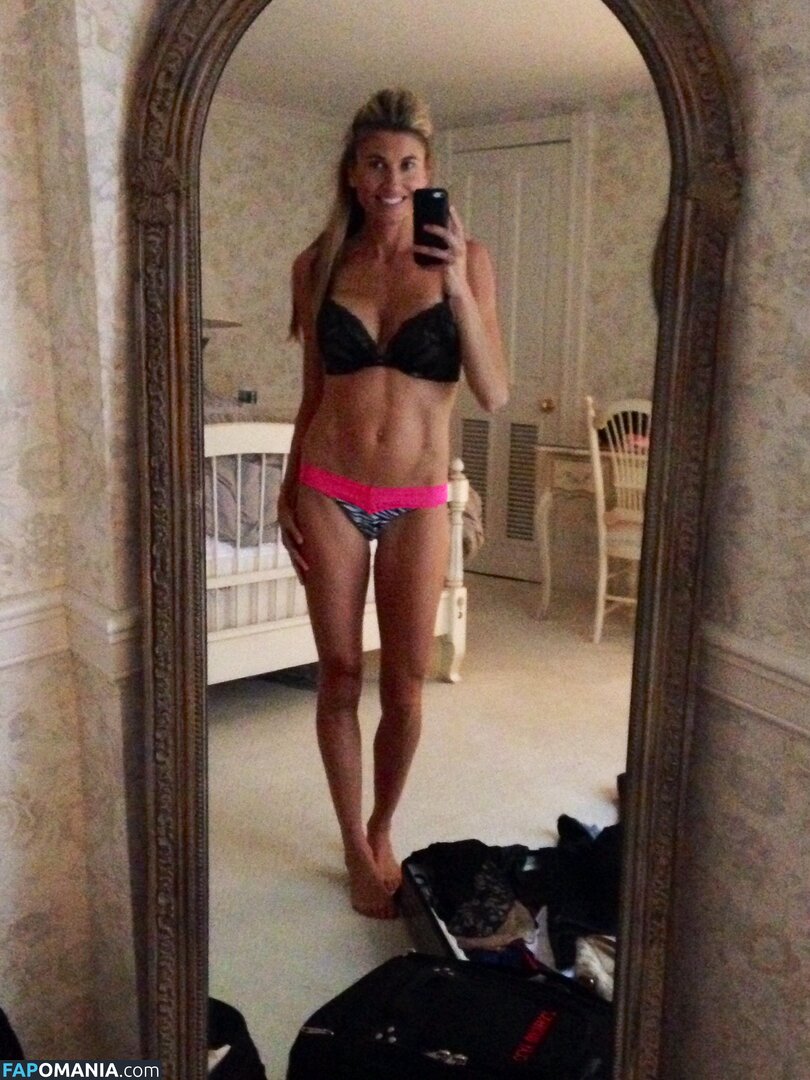 Lindsay Clubine Nackt Geleaktes Foto #56