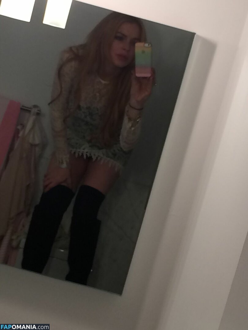 Lindsay Lohan Nackt Geleaktes Foto #4