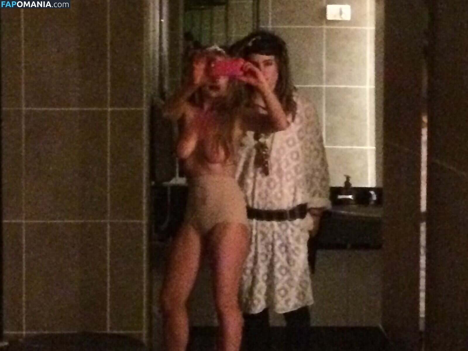 Lindsay Lohan Nackt Geleaktes Foto #8