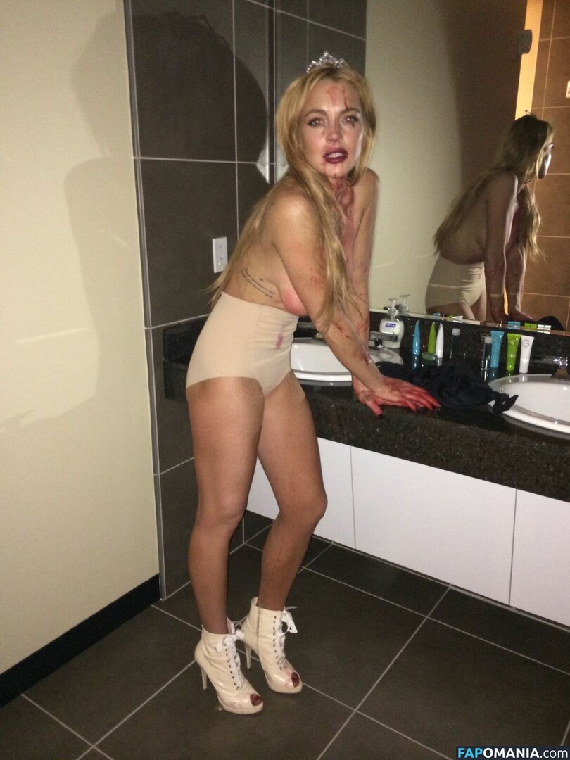 Lindsay Lohan Nackt Geleaktes Foto #11