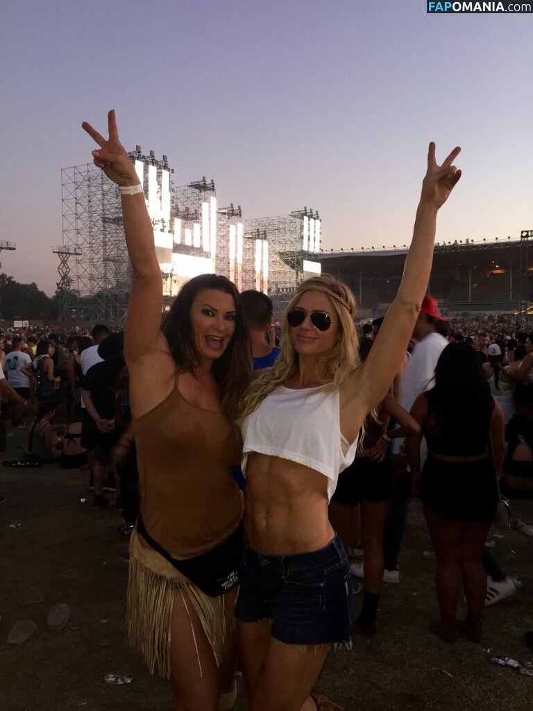 Lisa Marie Varon Nackt Geleaktes Foto #62