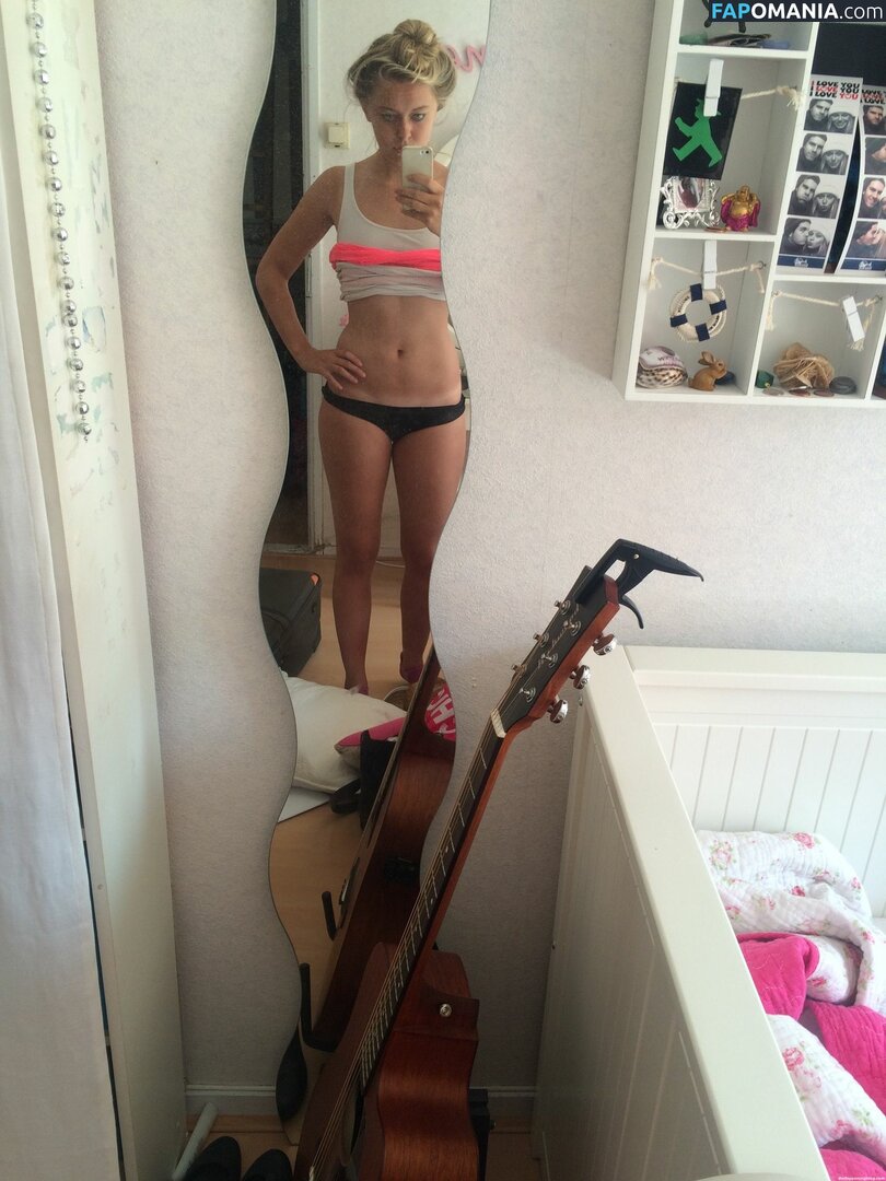 Lisa Zweerman Nackt Geleaktes Foto #18