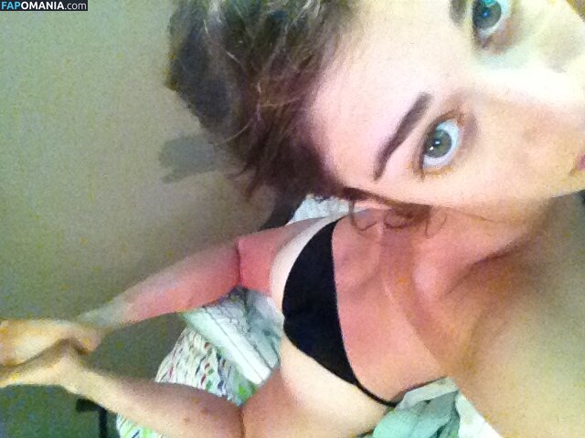 Lizzy Caplan Nackt Geleaktes Foto #13