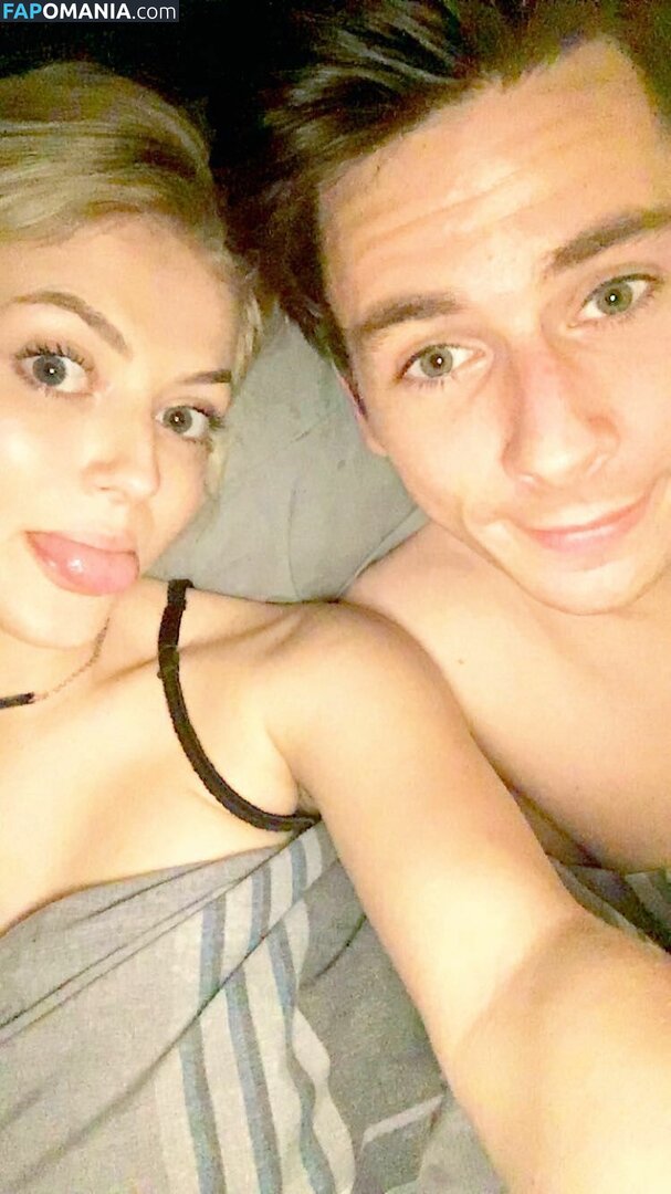 Lucy Fallon Nackt Geleaktes Foto #4