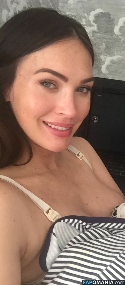 Megan Fox Nackt Geleaktes Foto #53