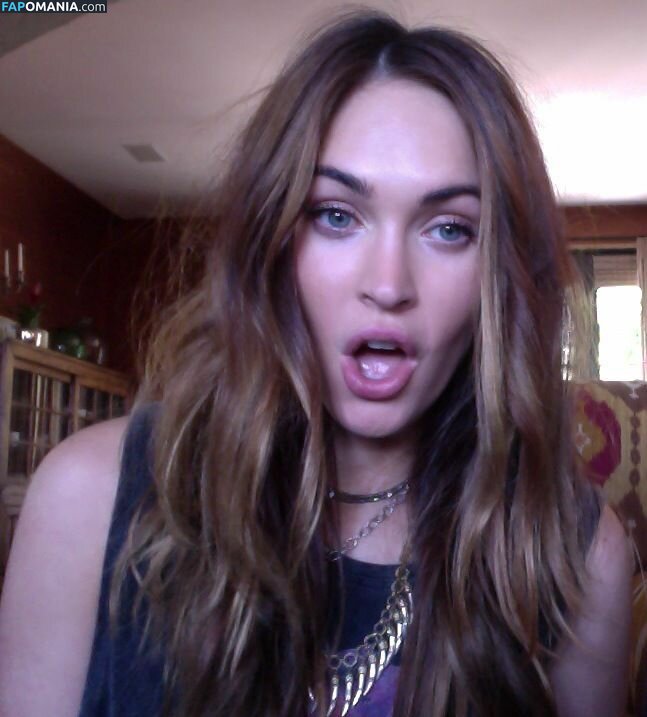 Megan Fox Nackt Geleaktes Foto #55