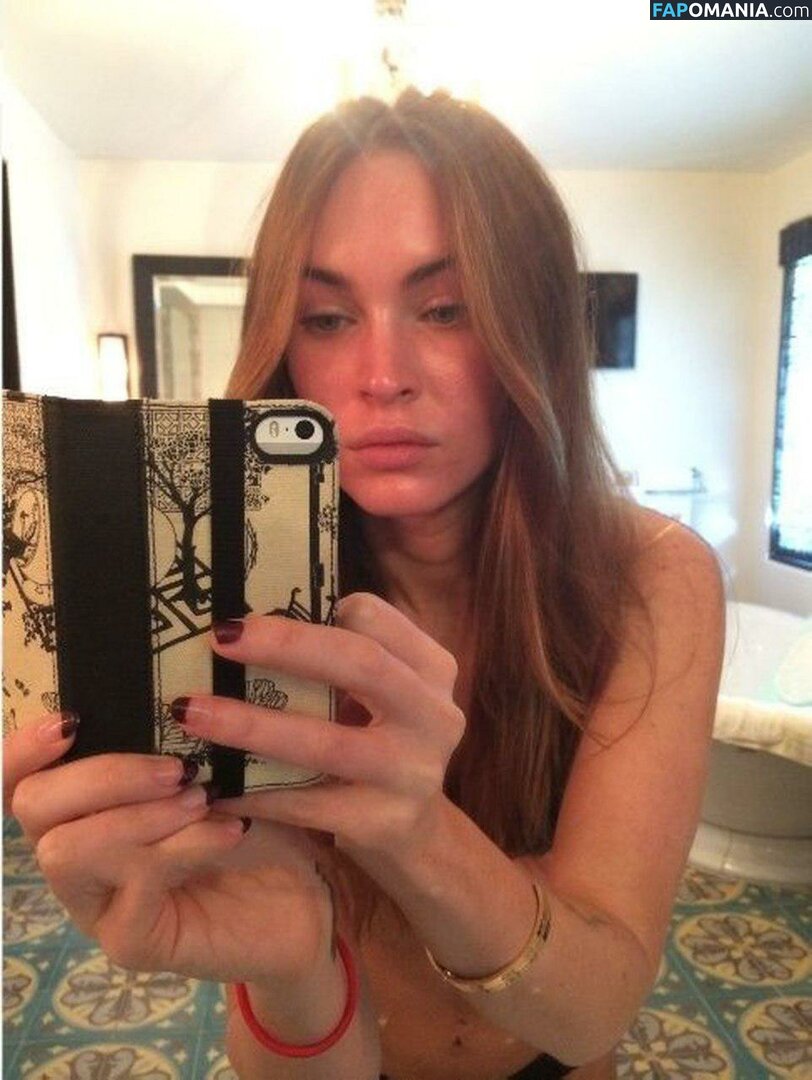 Megan Fox Nackt Geleaktes Foto #62