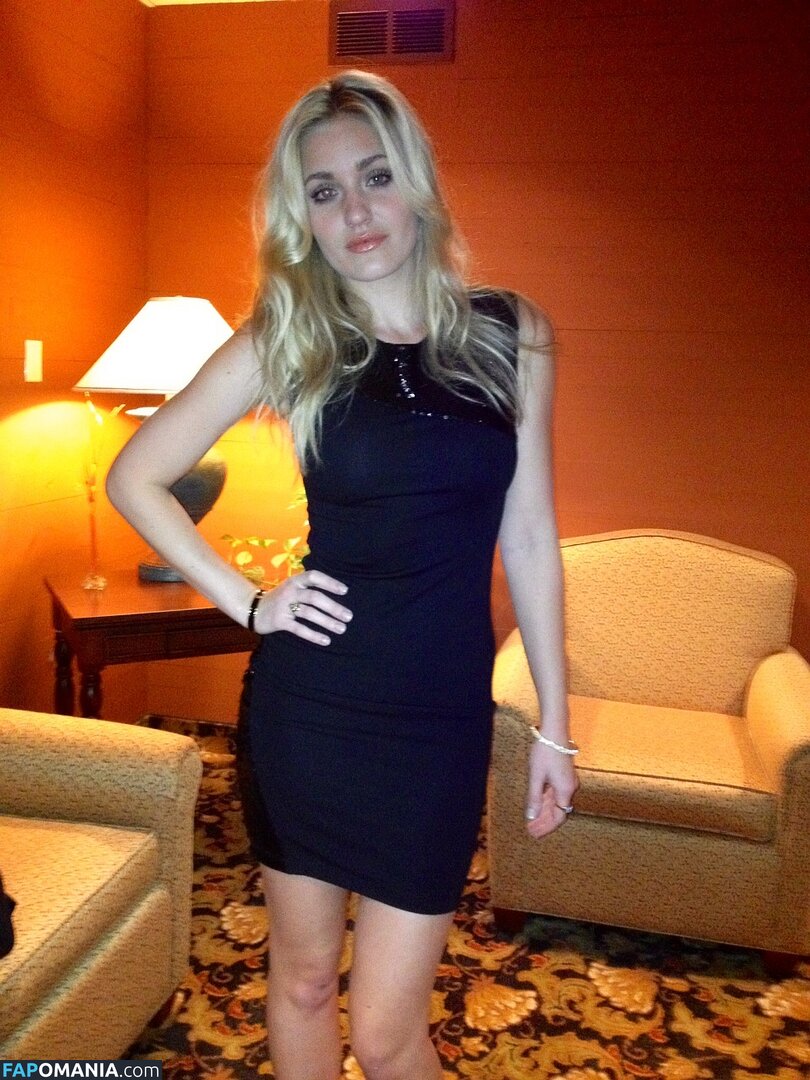 Michalka Sisters Nackt Geleaktes Foto #4
