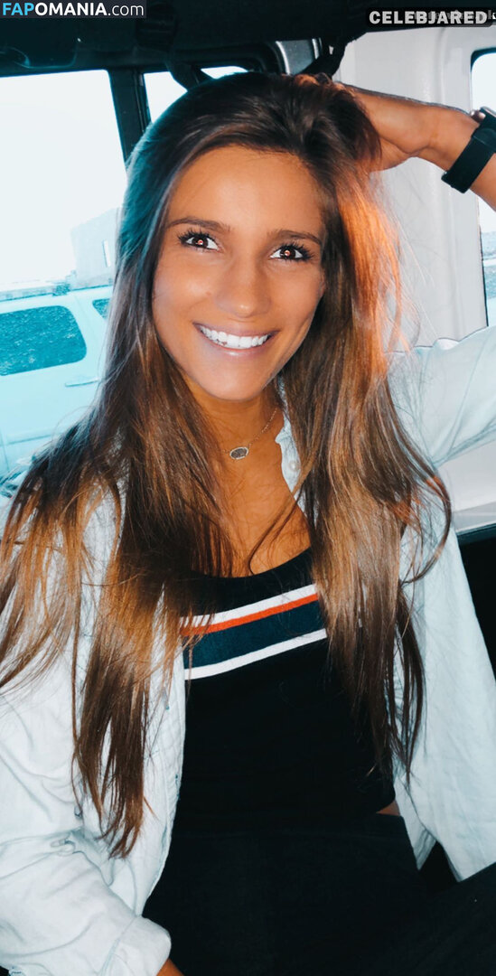 Morgan Simianer Nackt Geleaktes Foto #32