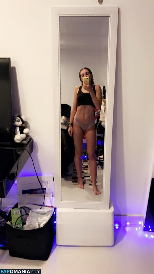 Noah Cyrus Nackt Geleaktes Foto #54