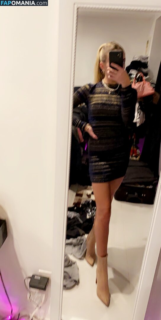 Noah Cyrus Nackt Geleaktes Foto #59