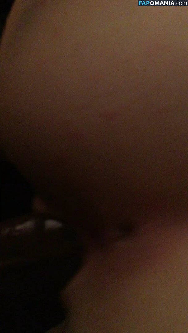 Noel Berry Nackt Geleaktes Foto #167