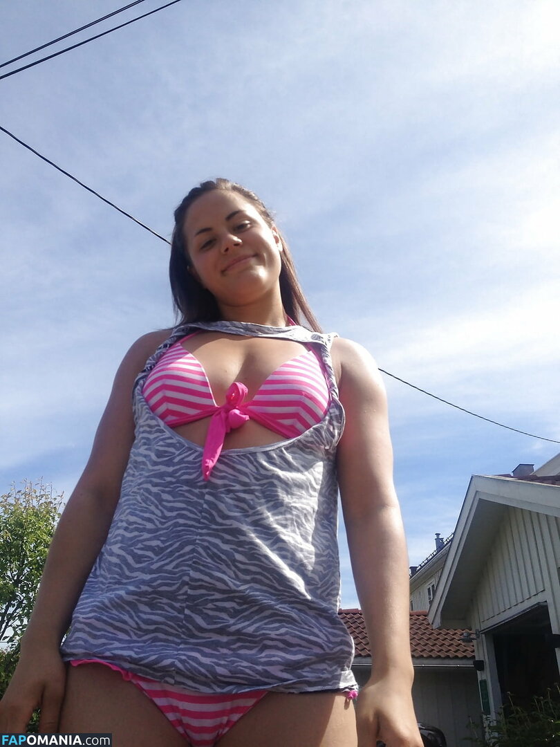 Nora Monk Nackt Geleaktes Foto #1