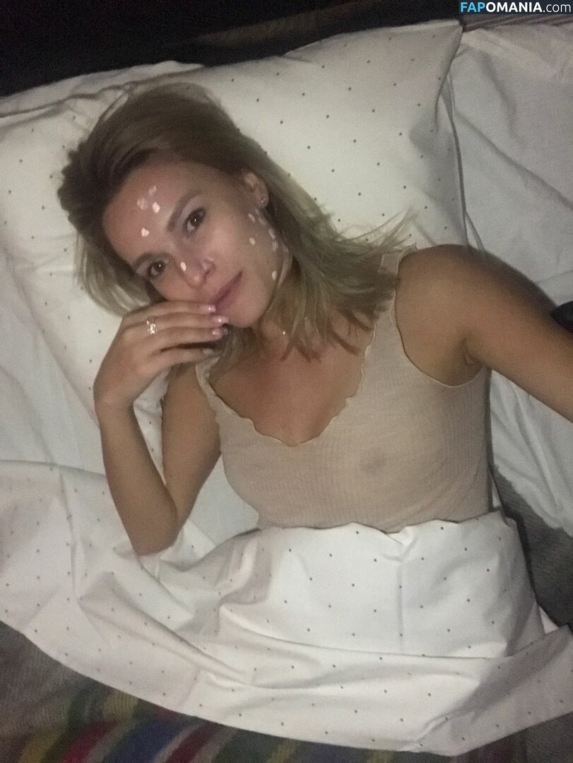 Olia Tira Nackt Geleaktes Foto #78