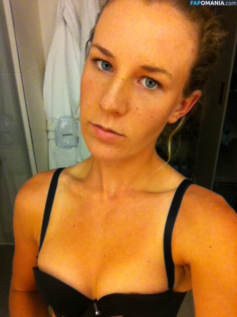 Olivia Rogowska Nackt Geleaktes Foto #5