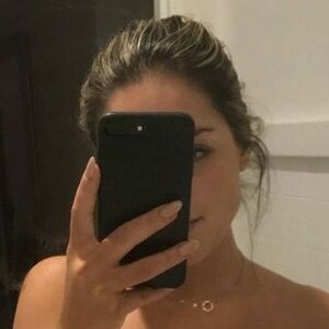 Olympia Valance