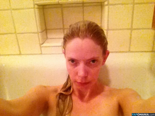 Riki Lindhome Nackt Geleaktes Foto #28