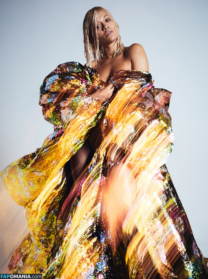 Rita Ora Nackt Geleaktes Foto #74