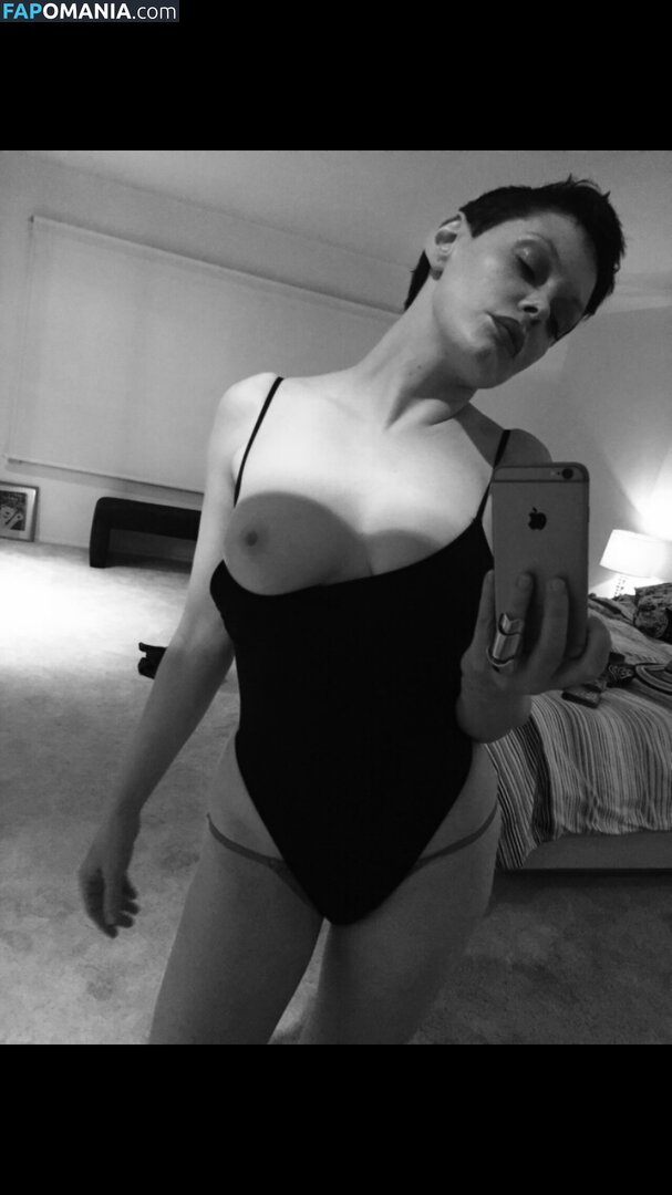 Rose McGowan Nackt Geleaktes Foto #75