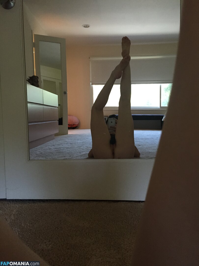 Rose McGowan Nackt Geleaktes Foto #92