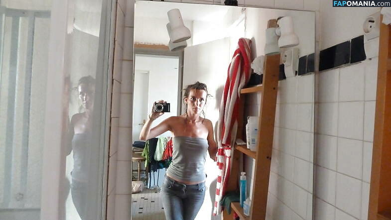 Salome Stevenin Nackt Geleaktes Foto #6