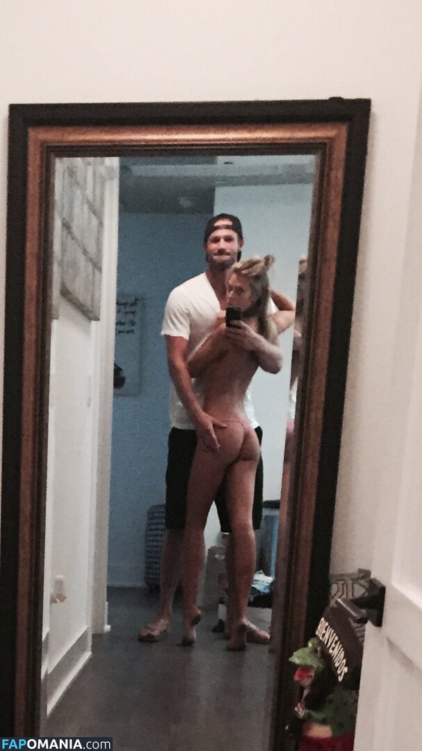 Samantha Hoopes Nackt Geleaktes Foto #106